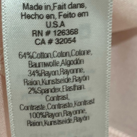 Left of Center pale pink handkerchief hem nubby long sleeve top size medium - Picture 11 of 11